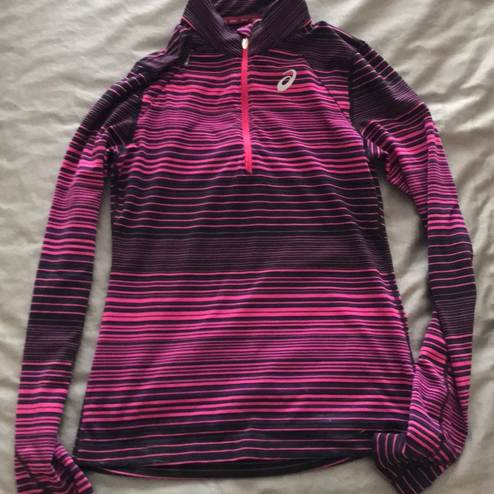 ASICS long sleeved athletic top